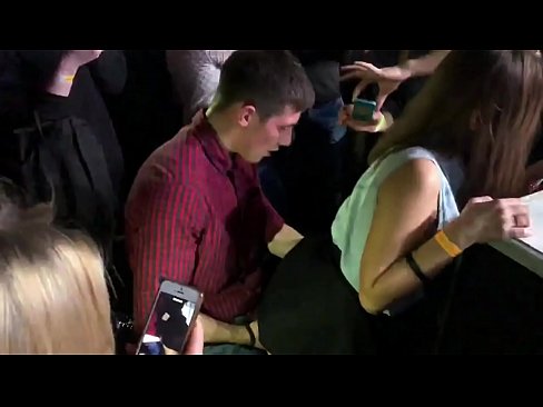 ❤️ Jima'i na gaske a gidan rawanin dare na Rasha. 'Yar kasar Rasha 'yar shekara 18 a cikin dubura da farji ta yi lalata da ita a wani gidan rawa na dare Batsa mai kyau a%ha.shadbase-xxx.ru ❤